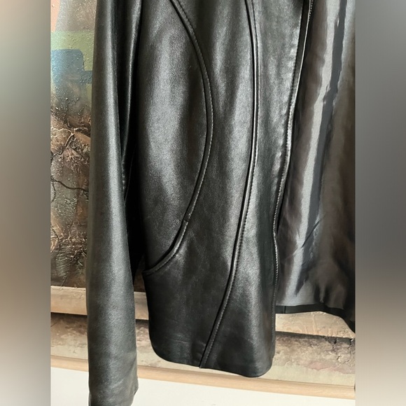 IZOD Vintage Genuine Leather Women’s Jacket size Large - Picture 4 of 12